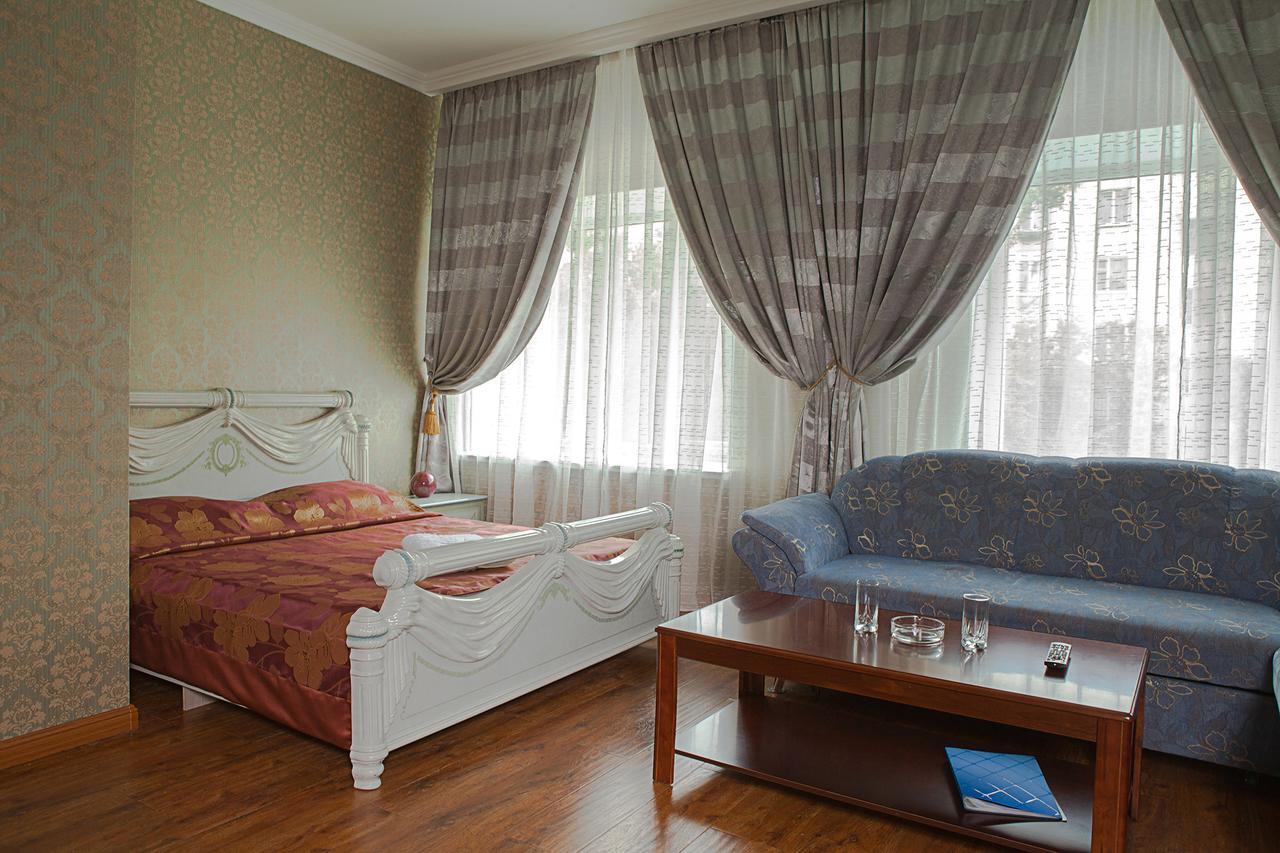 Hotel Topaz Nur-Sultan  Exterior photo